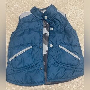Genuine Kids reversible vest kids size 5